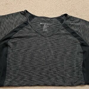 Ideology brand plus size workout shirt, black and grey, size 2X